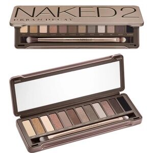 Urban Decay Naked2 Eyeshadow Palette with Neutral Tones